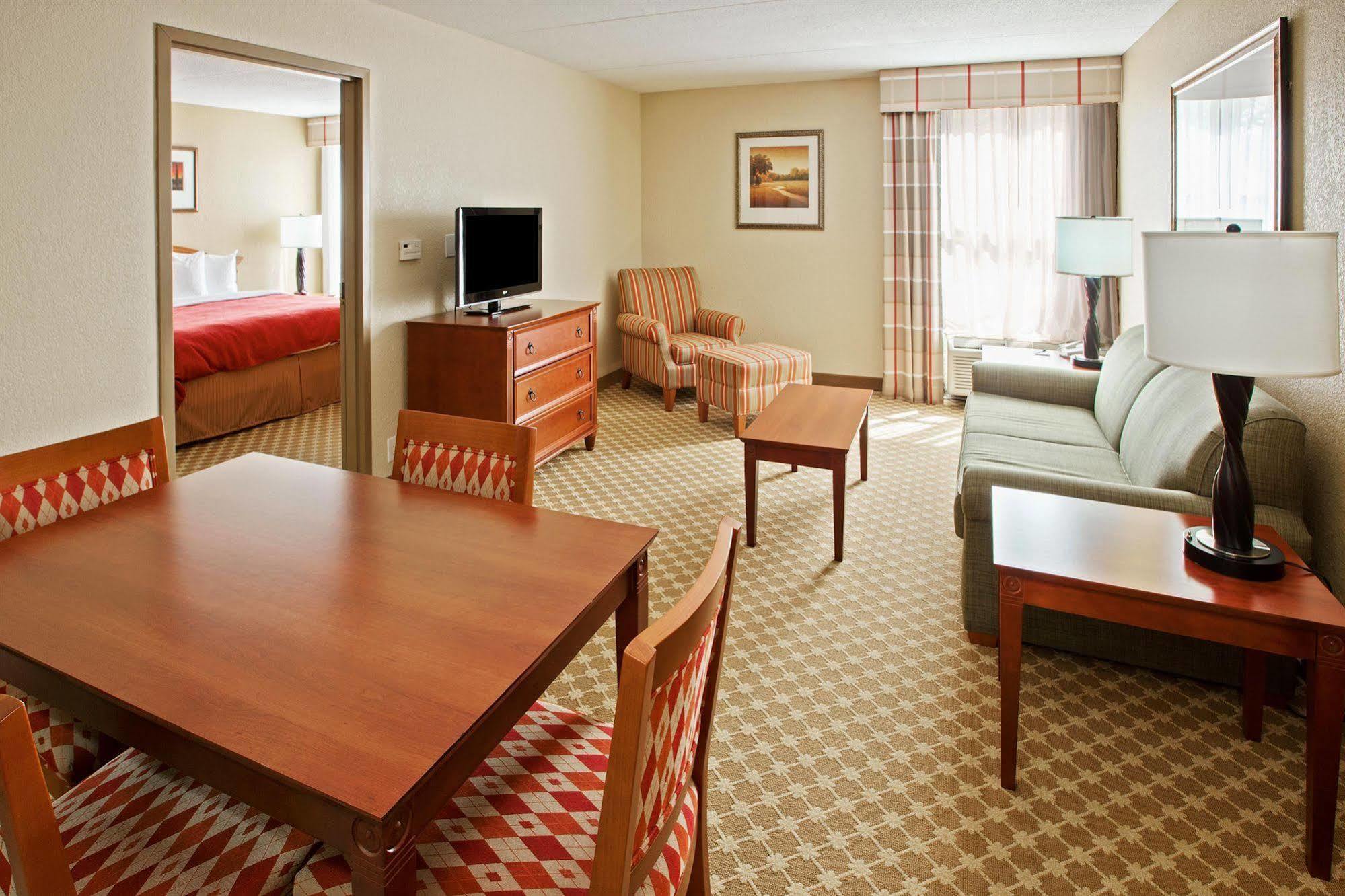 Quality Inn & Suites Сагино Номер фото